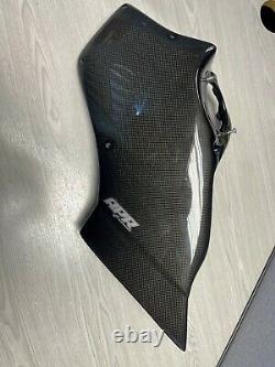 Apr Closed Carbon Fiber Intake Cover Audi B8 S5 3.0 V6 Ci100023