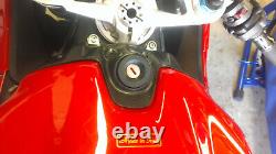 Ducati Panigale 899 / 959 / 1199 / 1299 100% Carbon fibre air intake covers
